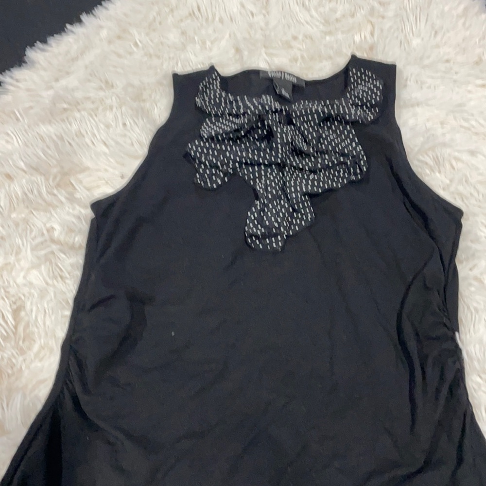 Cute and fun cotton tank top with polka dot ruffle neck